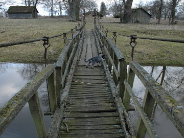 Small bridge over the river Kirsna