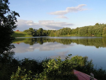 The river Streva. The Pastrevys pond