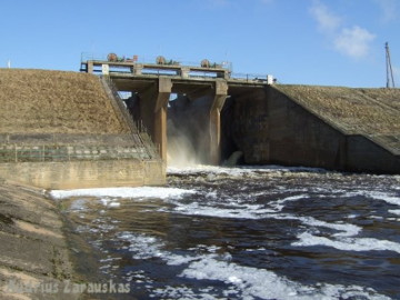 The river Susve. The Vaitiekunai dam